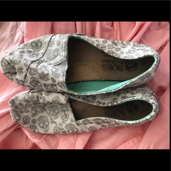 Patterned bobs/Toms shoes - Picture 1 of 1